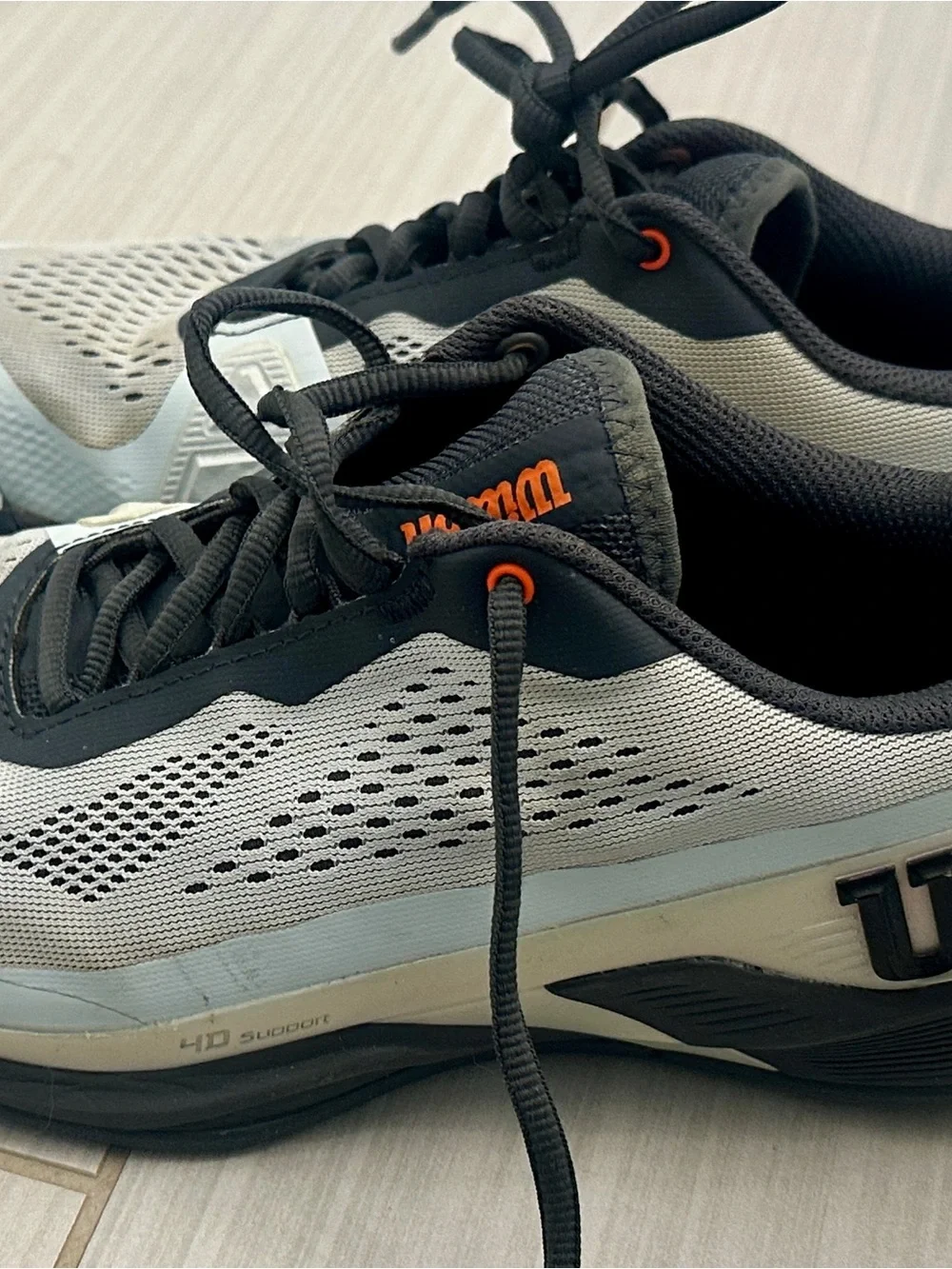 Wilson Shift Women’s court shoes